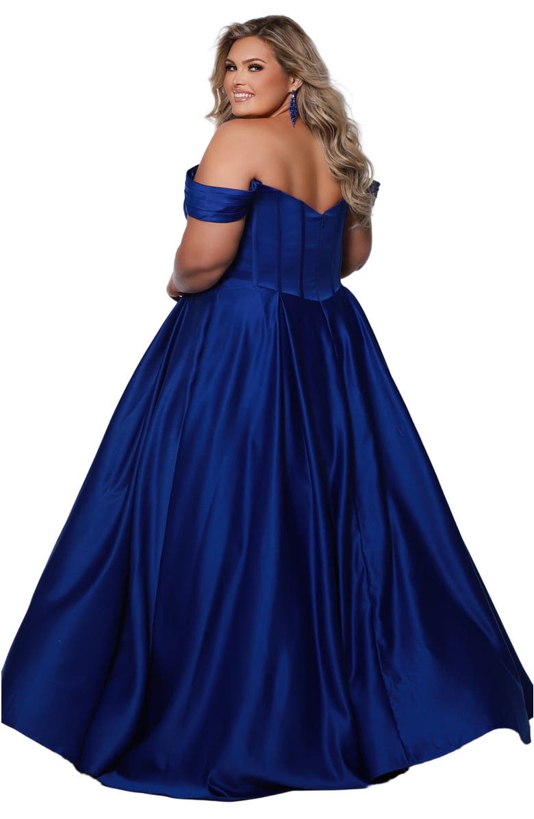 Sydney's Closet Sweetheart Neckline Off the Shoulder Plus Size A-line Gown, Main, color, Cobalt