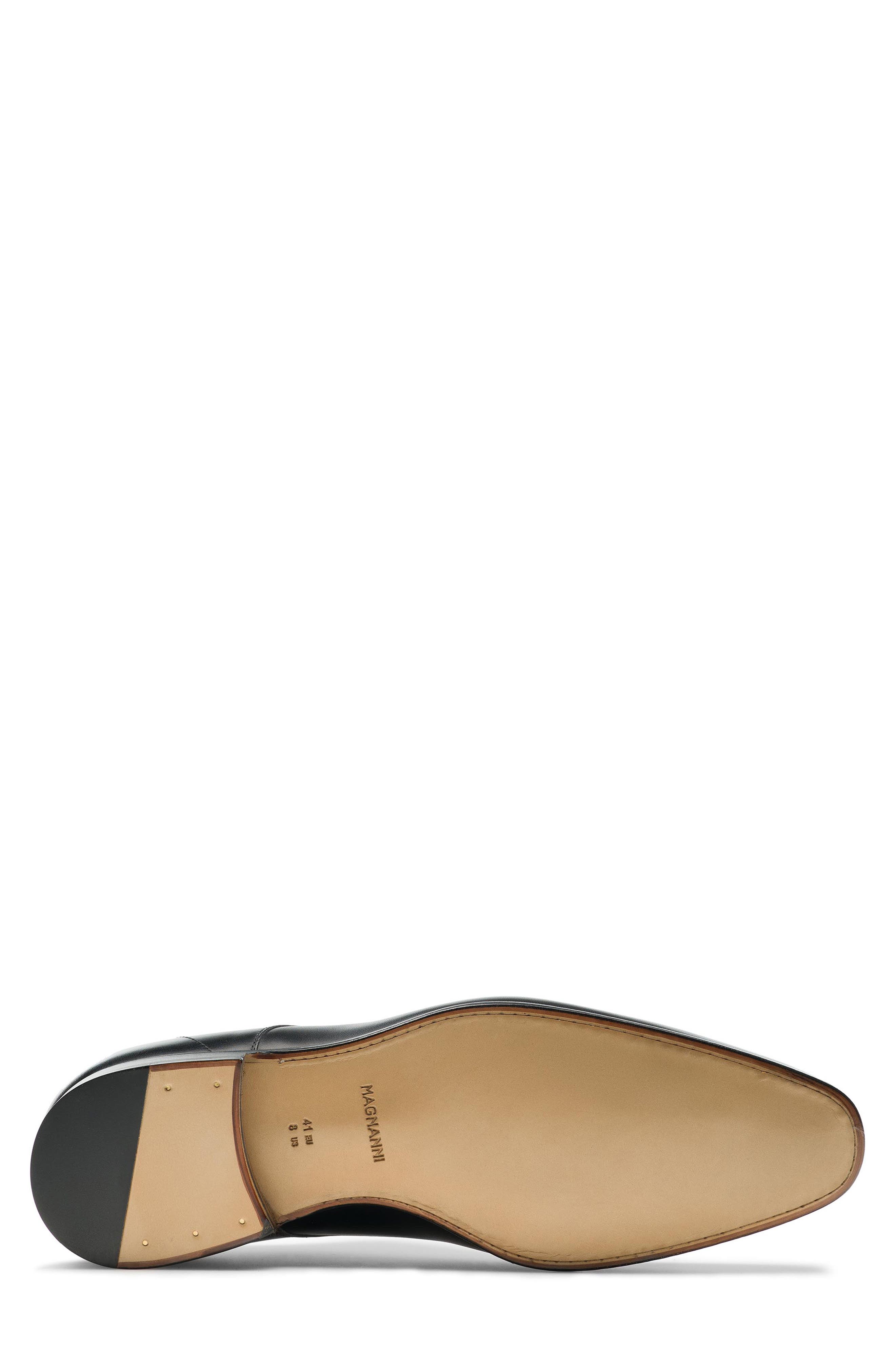 Magnanni Maddin Derby, Alternate, color, 