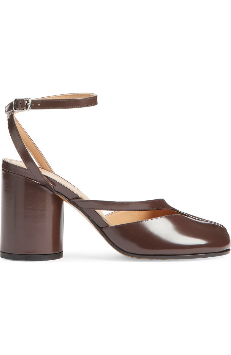 Maison Margiela Tabi Ankle Strap Pump, Alternate, color, Moka