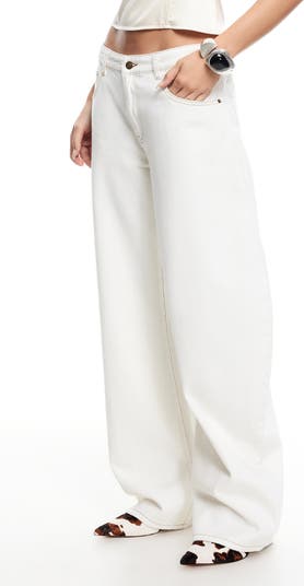 Horseshoe Low Rise Barrel Leg Jeans