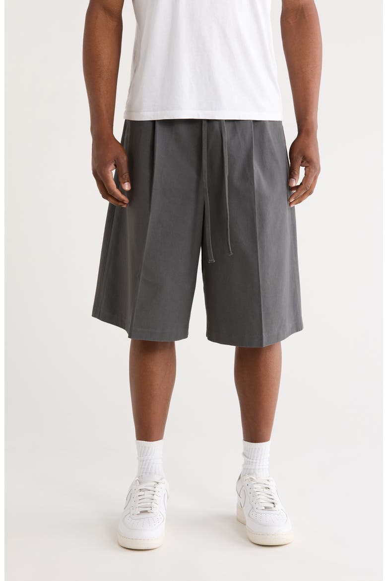 Pleat Front Relaxed Fit Drawstring Cotton Twill Shorts, Main, color, IRON GREY