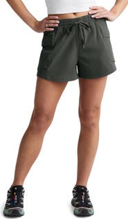 Beyond Yoga Peak 3-Inch Cargo Shorts