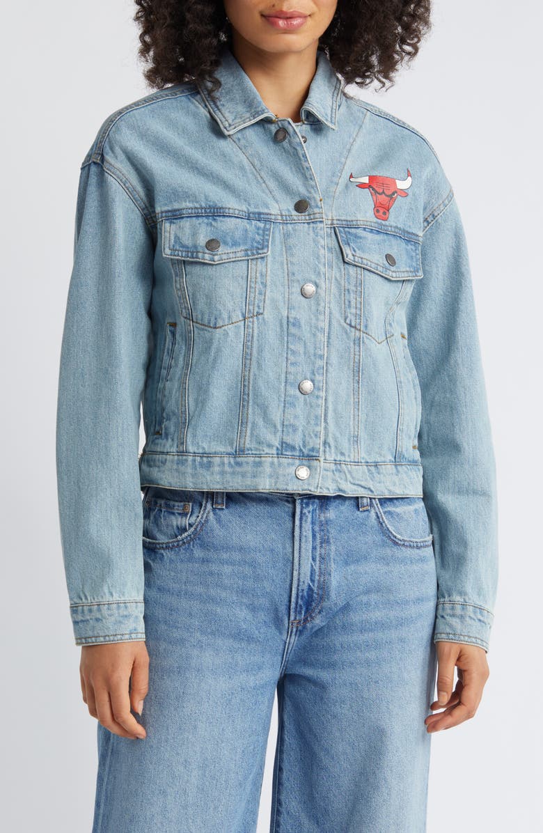 WEAR by Erin Andrews Women's WEAR by Erin Andrews Chicago Bulls Full-Snap Denim Jacket, Alternate, color, Denim