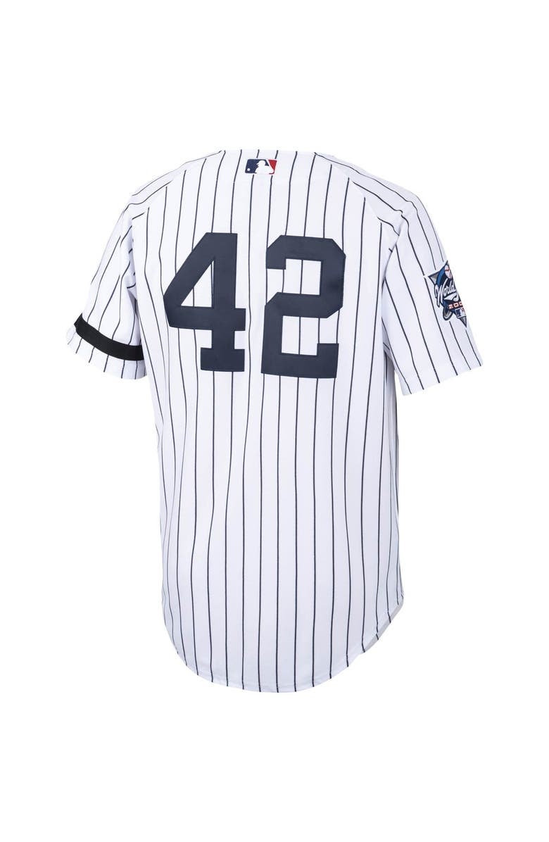 Mitchell & Ness Men's Mitchell & Ness Mariano Rivera White/Navy New York Yankees Home 2000 Cooperstown Collection Authentic Jersey, Alternate, color,