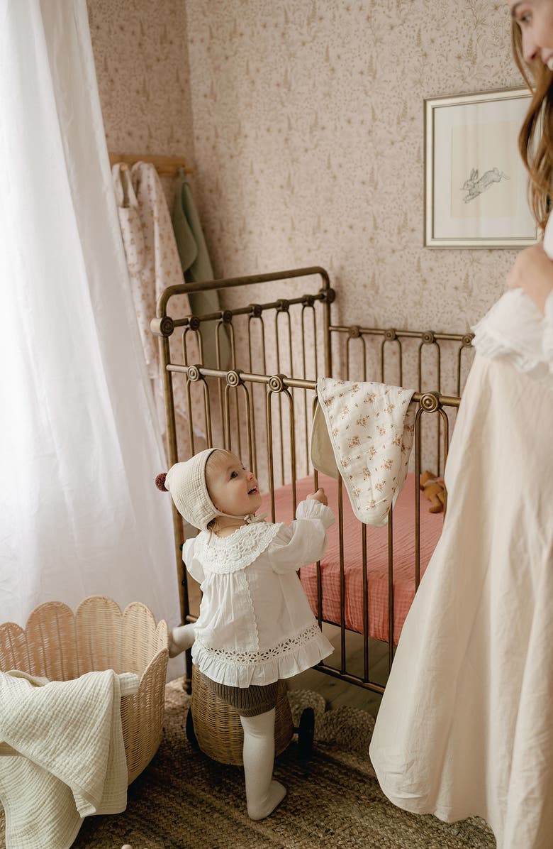 Oilo Organic Cotton Muslin Crib Sheet, Alternate, color, Rose