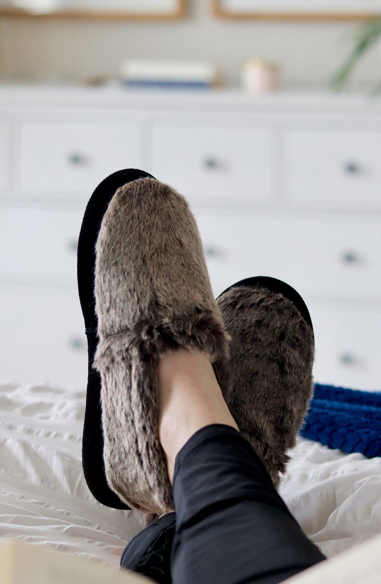 Acorn Moc Slipper, Alternate, color, 