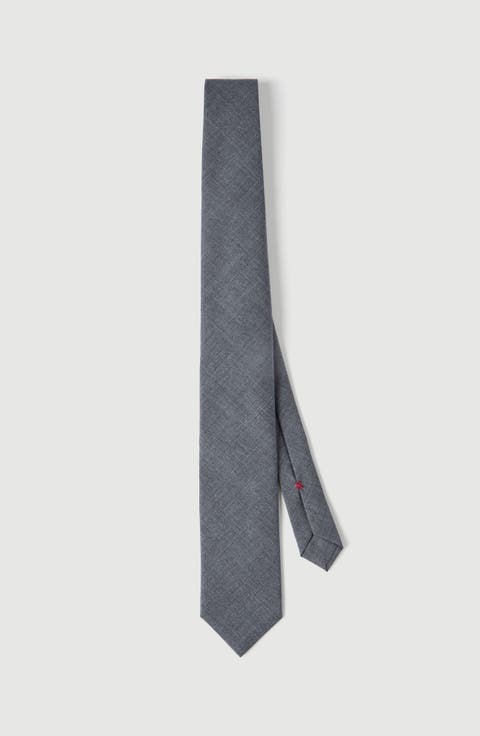Virgin wool tie