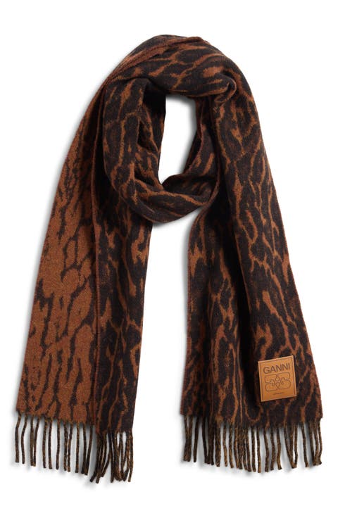Leopard Jacquard Wool Scarf