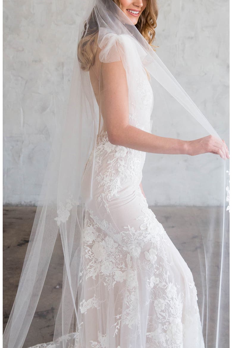 Clarice Scattered Lace Edge Cathedral Veil (Nordstrom Exclusive), Alternate, color, IVORY