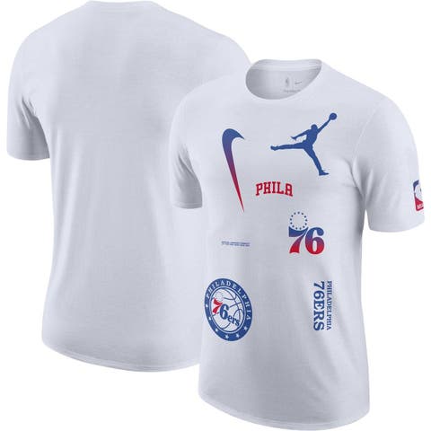 Men
s Jordan Brand White Philadelphia 76ers Courtside Statement Edition Max90 T-Shirt