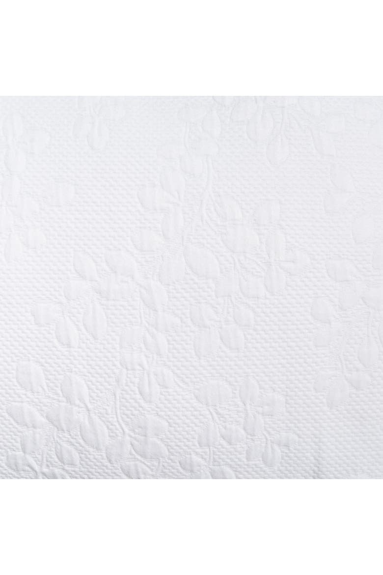 Jardin Matelass Full/Queen Coverlet, Alternate, color, White