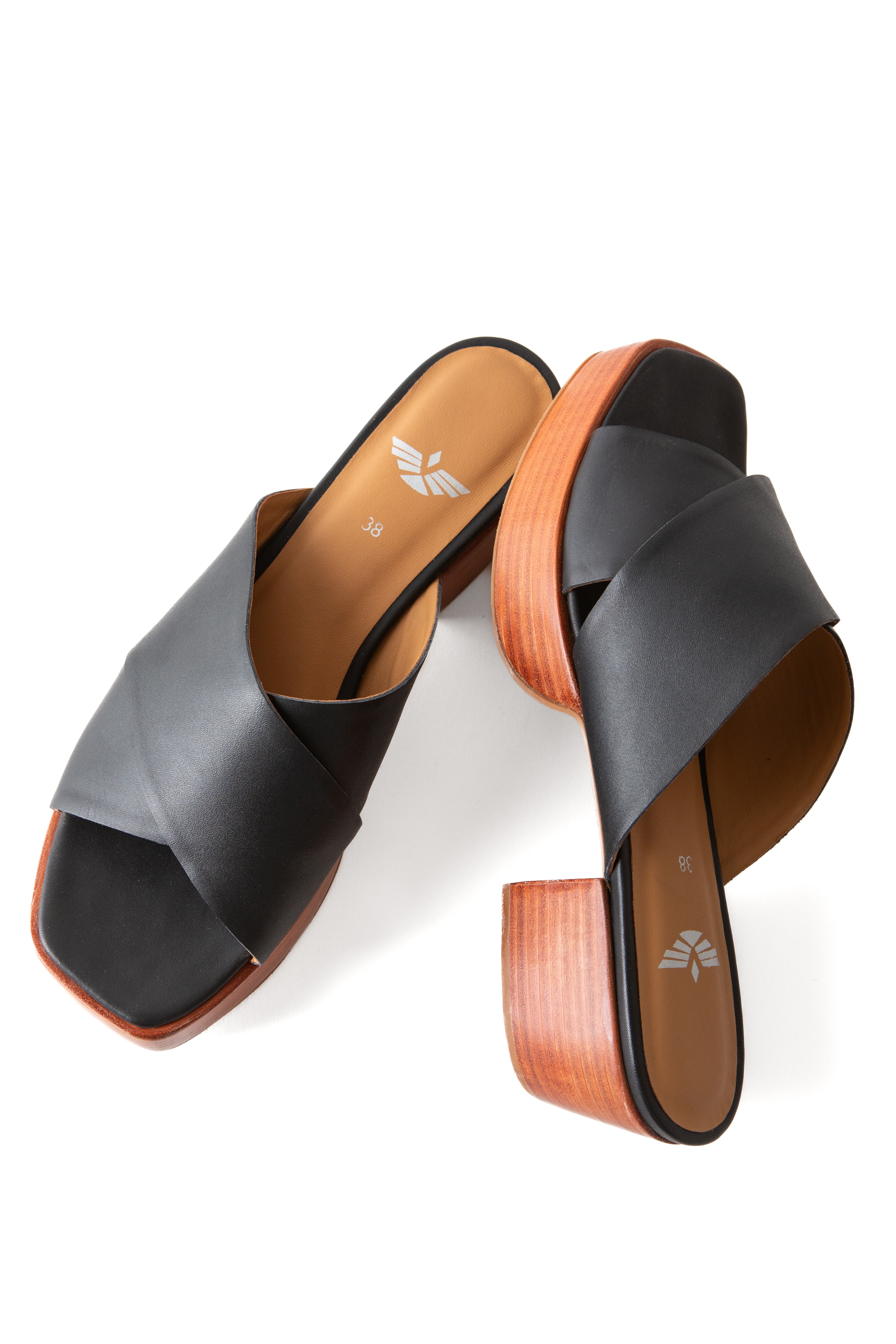 Fortress Frankie Platform Clog Sandal, Alternate, color, 