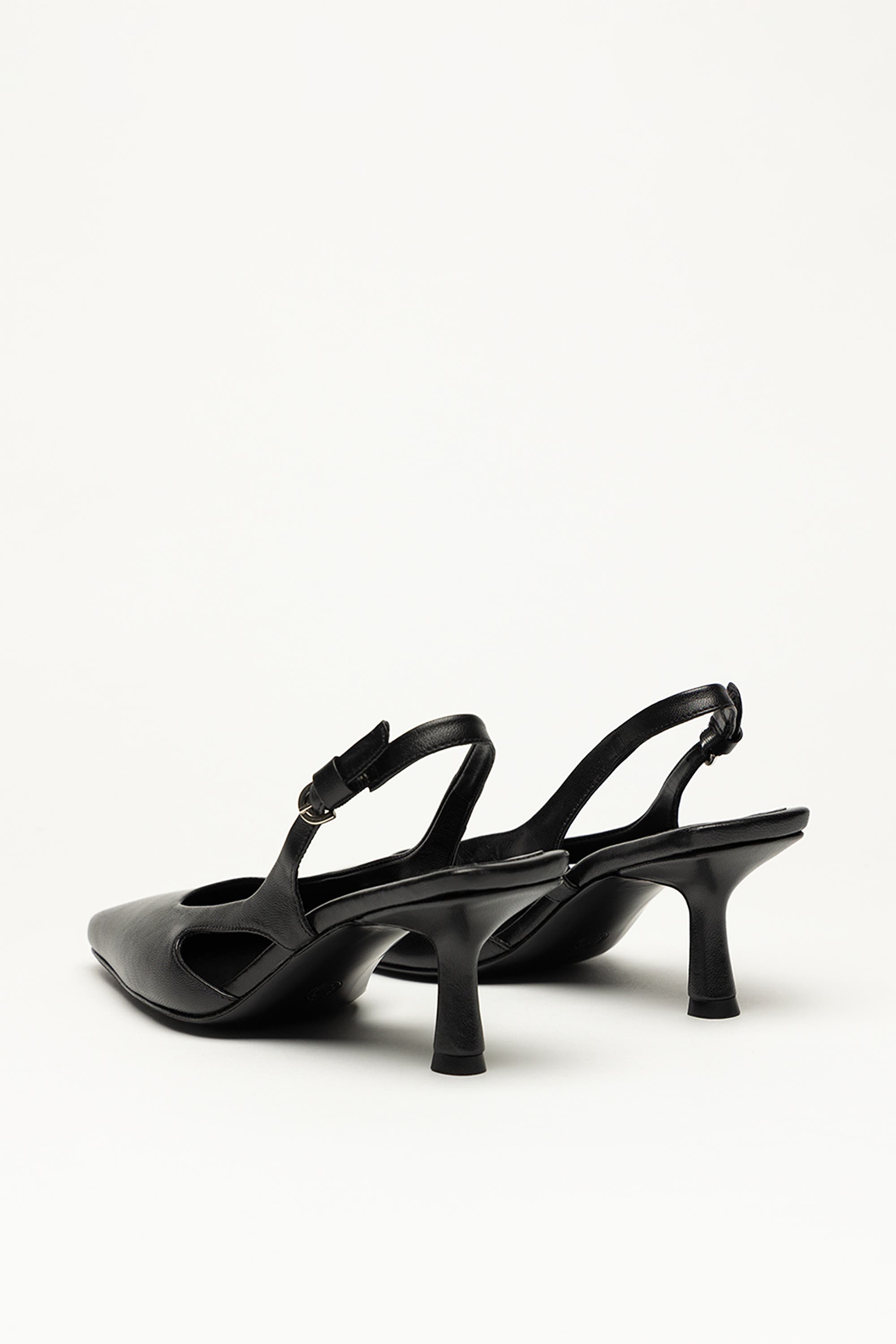 Want Les Essentiels Holton Smooth Leather Slingback Heels, Alternate, color, Black