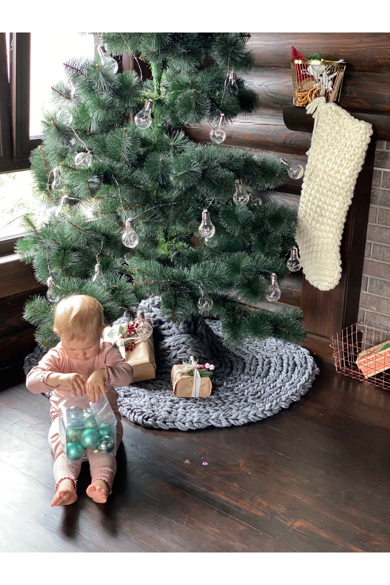 Chunky-Knitted Christmas Tree Skirt, Alternate, color, Gray