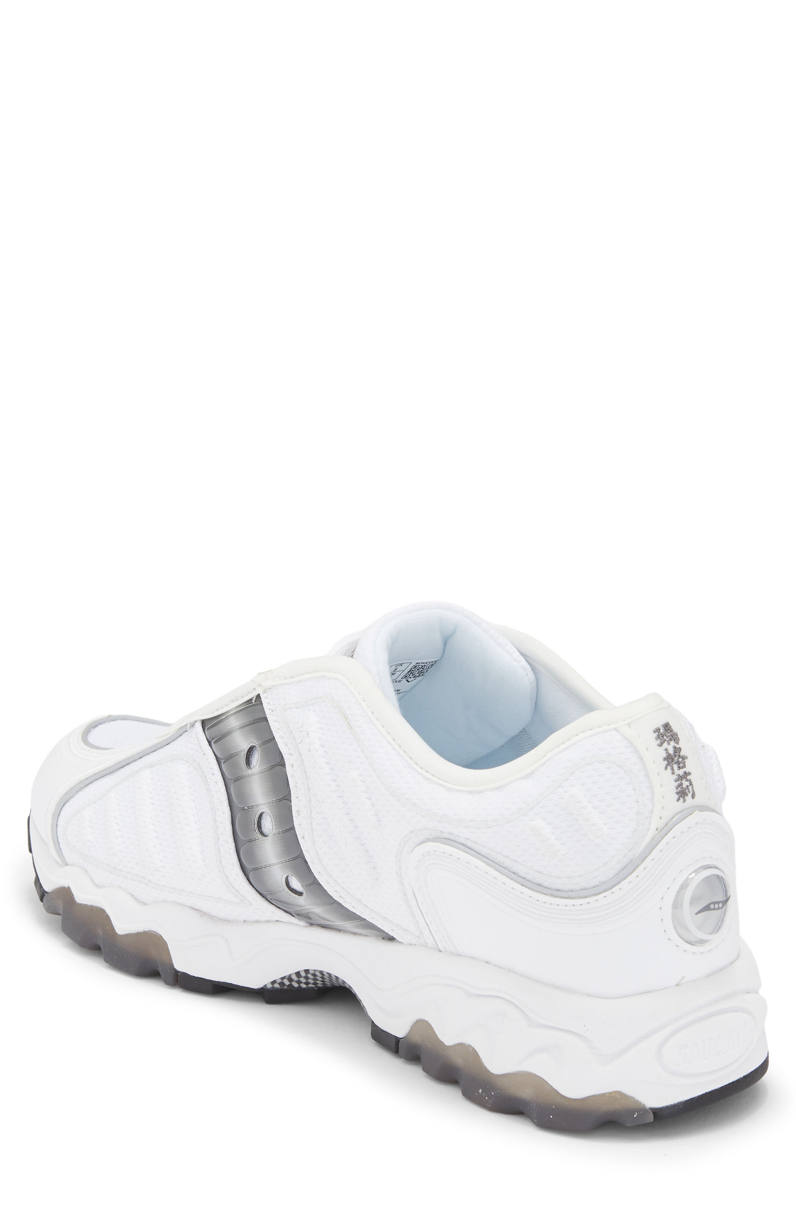 Saucony Gender Inclusive Matrix Sneaker, Alternate, color, White/ Metallic