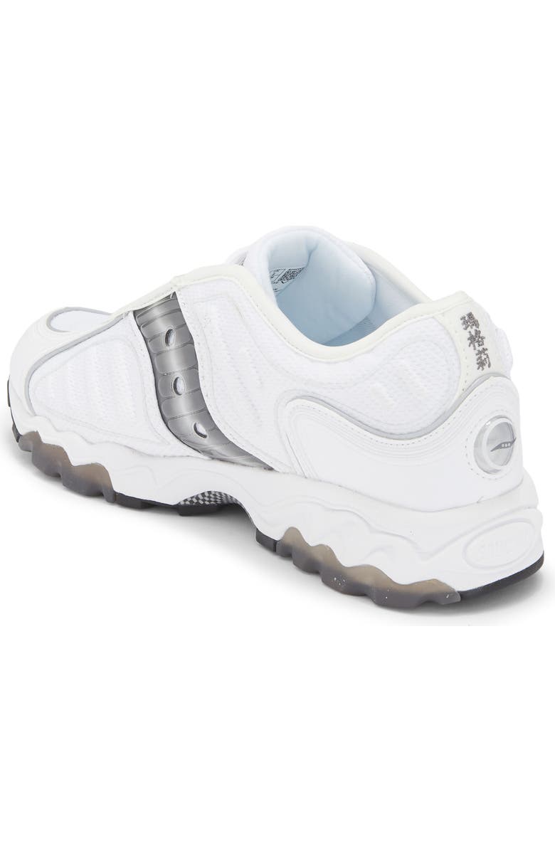 Saucony Gender Inclusive Matrix Sneaker, Alternate, color, White/ Metallic