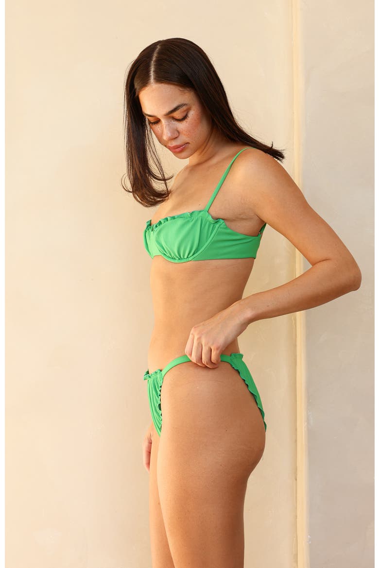 Primrose Underwire Bikini Top, Alternate, color, Paradise Palms