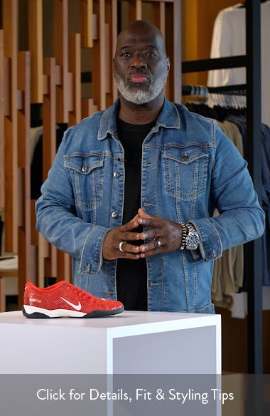 Total 90 Soccer Sneaker
