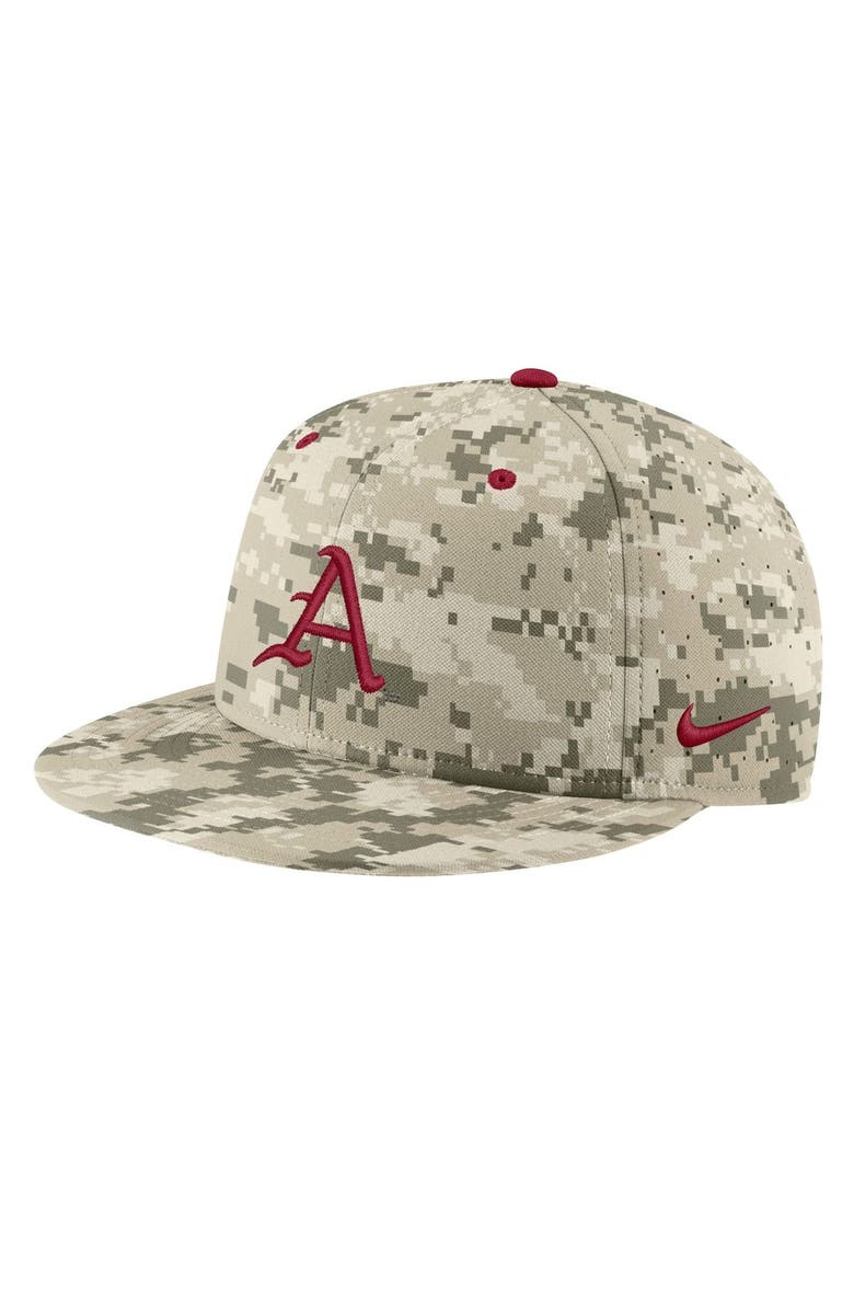 Nike Men's Nike Camo Arkansas Razorbacks Aero True Baseball Performance Fitted Hat, Main, color, 