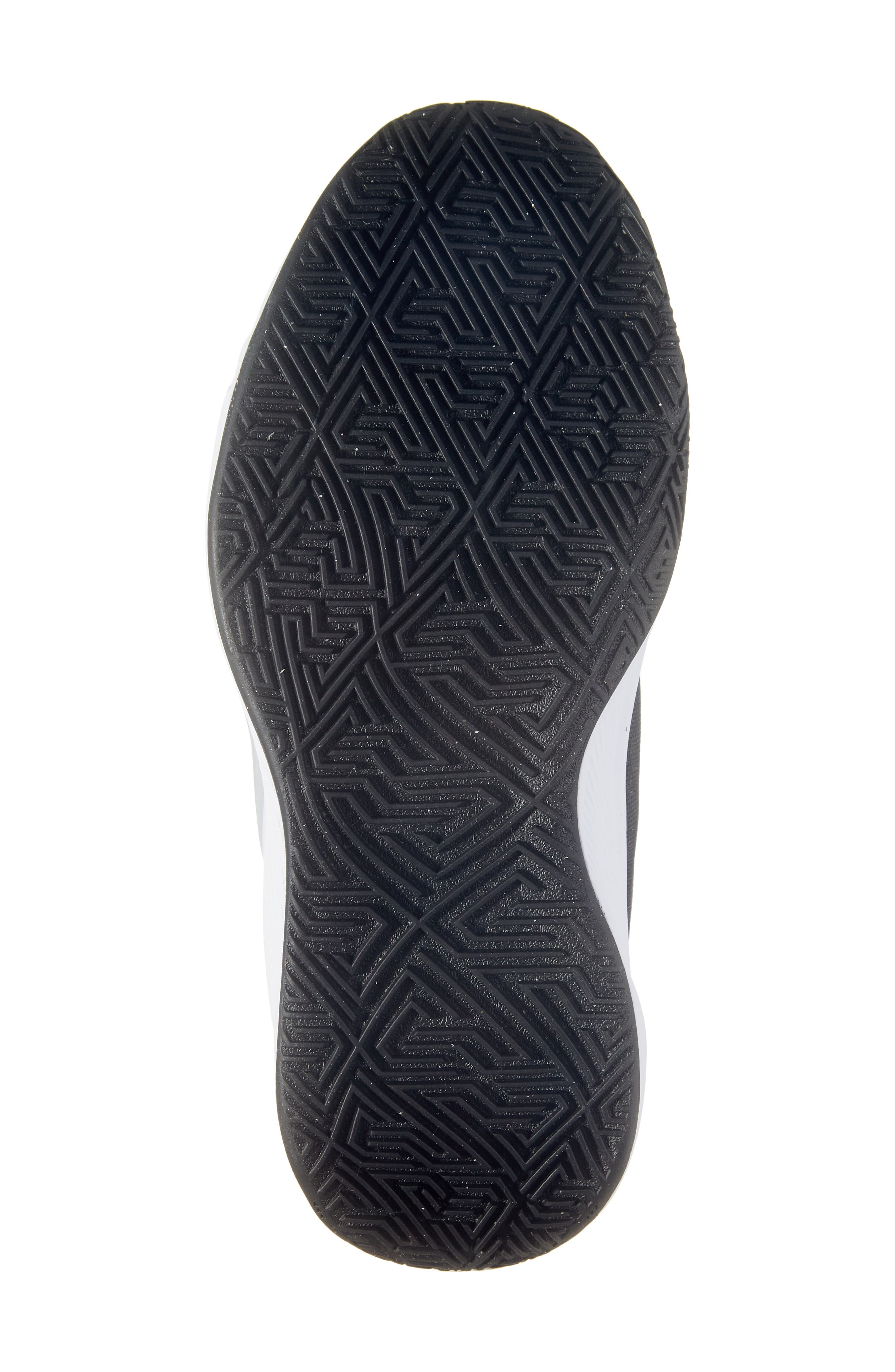 Nike Kids
 Giannis Freak Basketball Shoe, Alternate, color, 