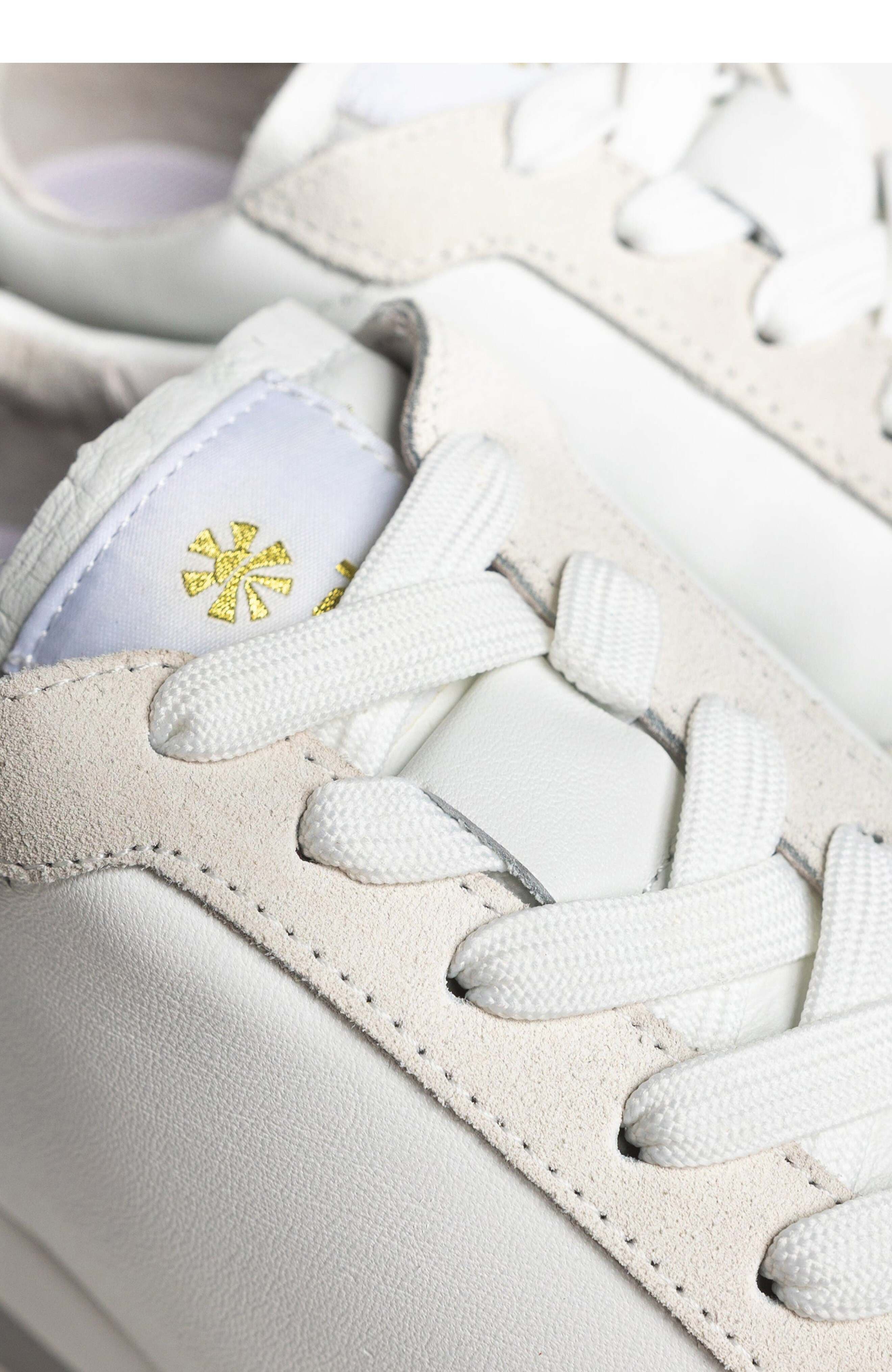 Freshy Smoove Trainer Women's Sneaker, Alternate, color, White/Grey