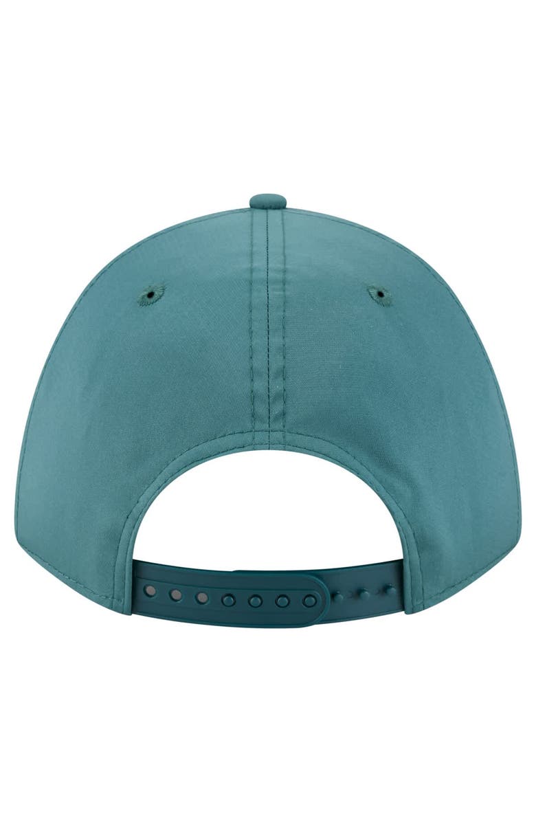 New Era Men's New Era  White/Midnight Green Philadelphia Eagles Adventure Gradient 9FORTY M-Crown A-Frame Adjustable Hat, Alternate, color, White