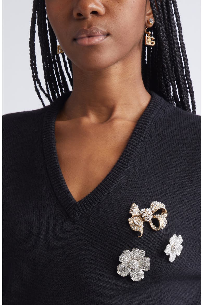 Floral Brooch Virgin Wool V-Neck Sweater, Alternate, color, N0000 NERO