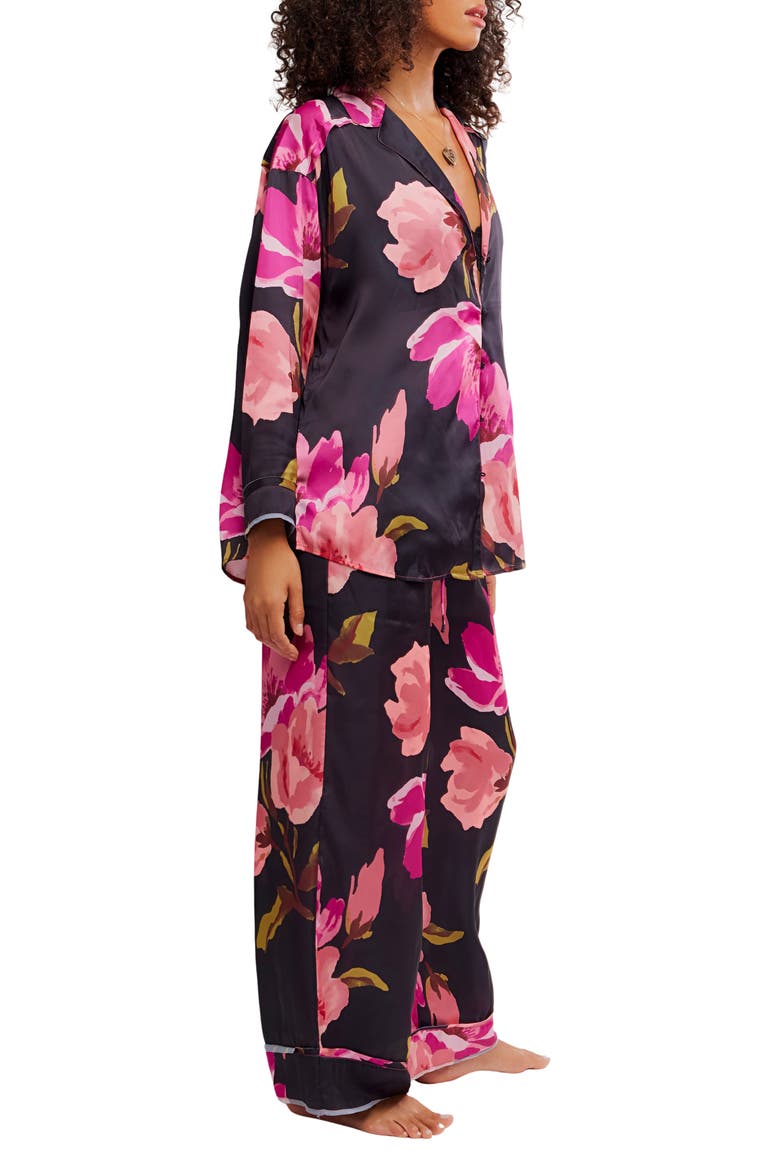Intimately FP Dreamy Days Pajama Set, Alternate, color, BLACK BLOOMRUSH FLORAL