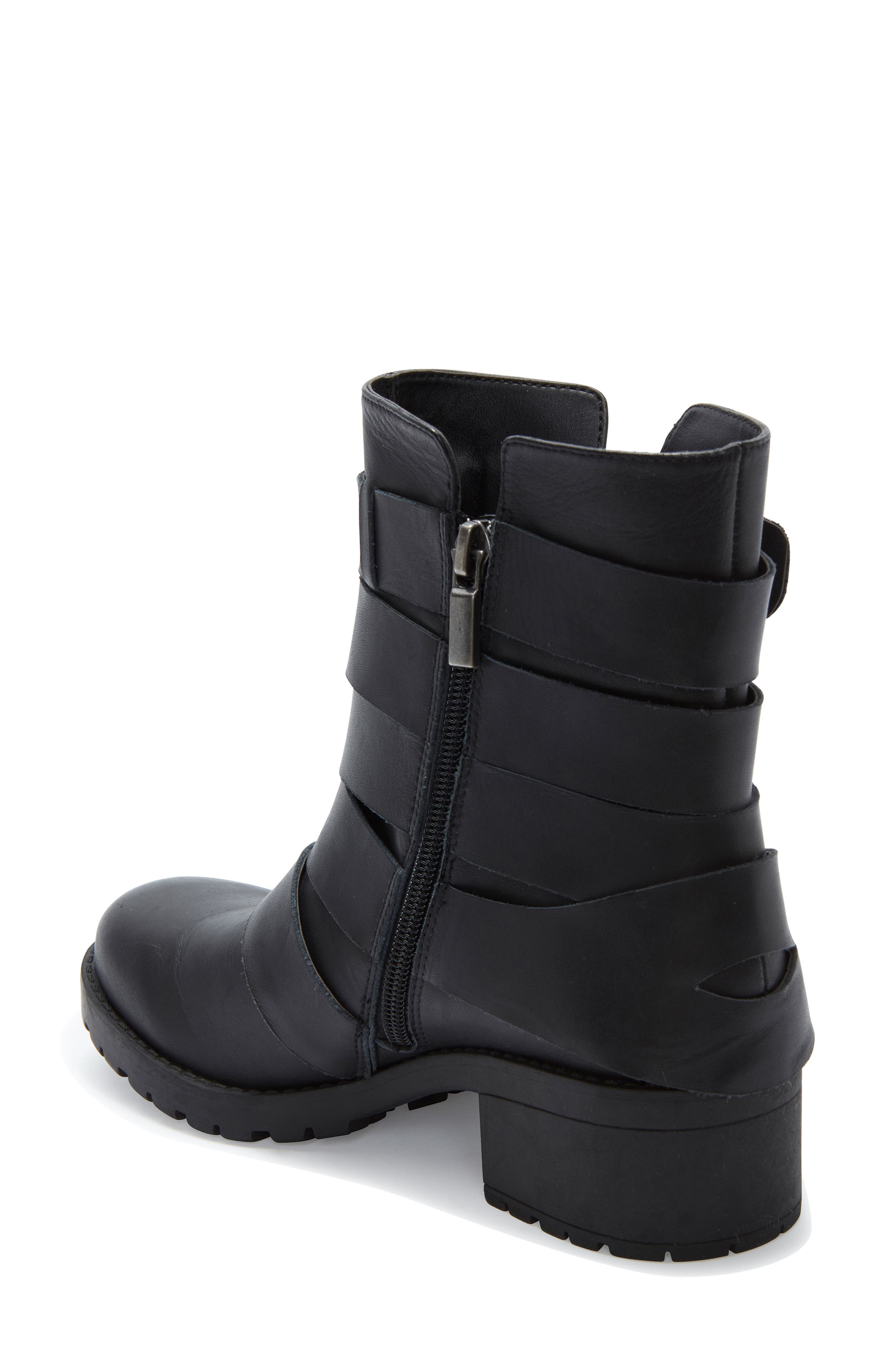 Adam Tucker by Me Too Adam Tucker Jonni Bootie, Alternate, color, 