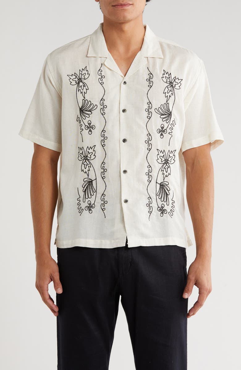 T.R. PREMIUM Boxy Fit Floral Embroidered Camp Shirt Boxy Fit Sun Embroidered Camp Shirt, Main, color, Flax