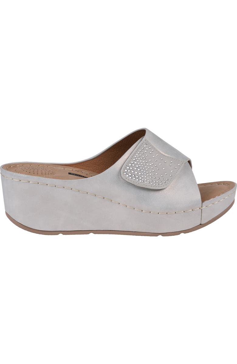 GC SHOES Annora Wedge Sandal, Alternate, color, Silver