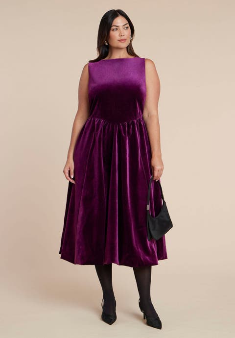 Bubble Hem Velvet Dress (Plus Available)