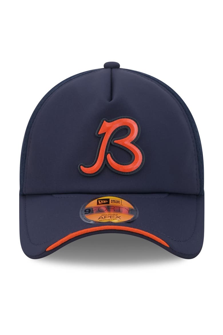 Men's New Era Navy Chicago Bears 2026 Sideline Alternate Apex 9FORTY Adjustable Trucker Hat, Alternate, color, Navy