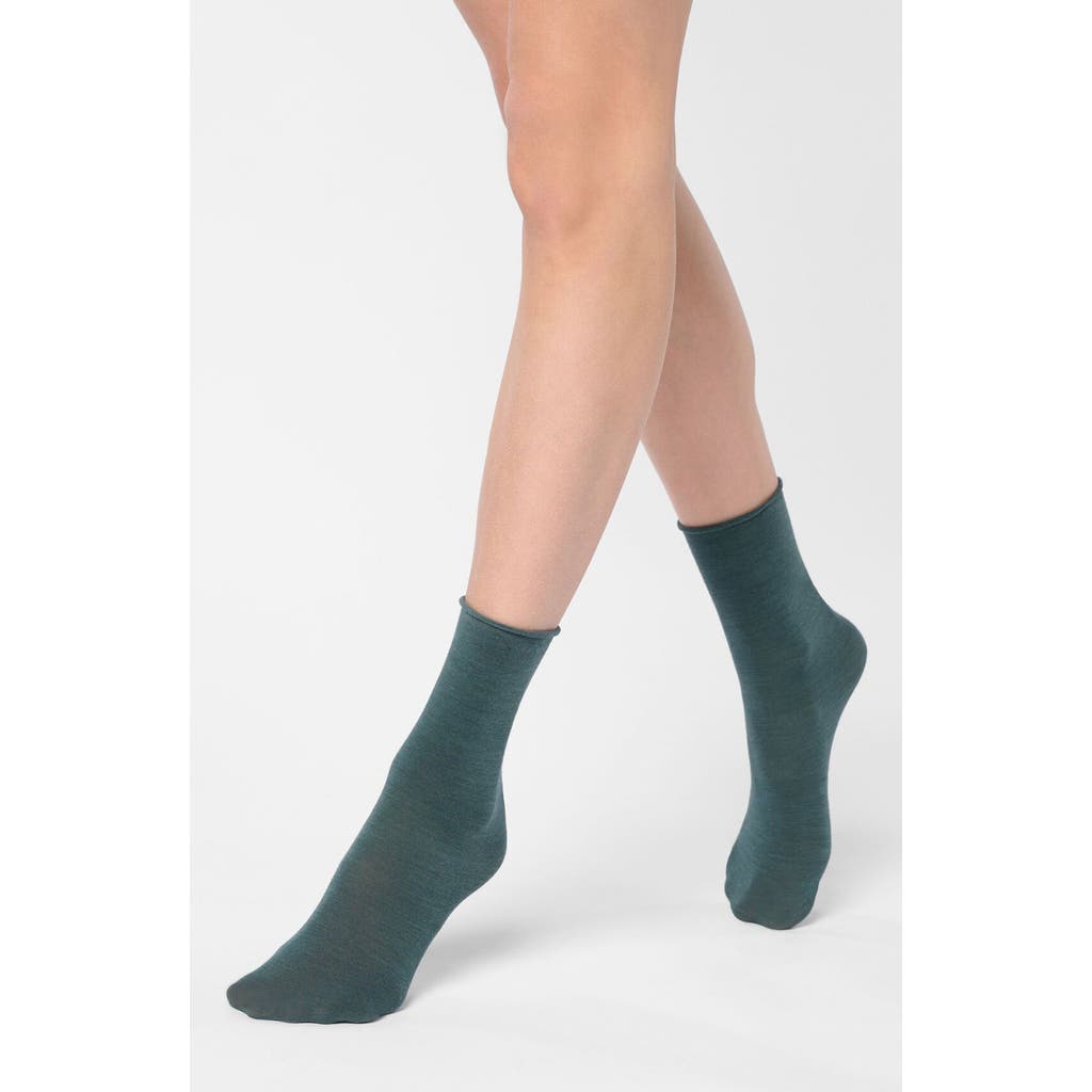 Oroblu Nives Wool Blend Crew Socks In Green