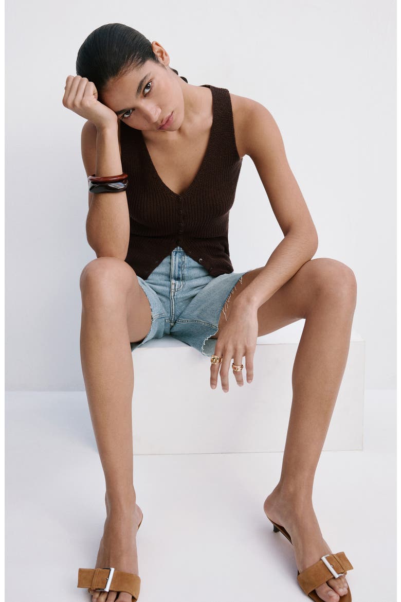 Low Rise Straight Leg Denim Bermuda Shorts, Alternate, color, MEDIUM BLUE