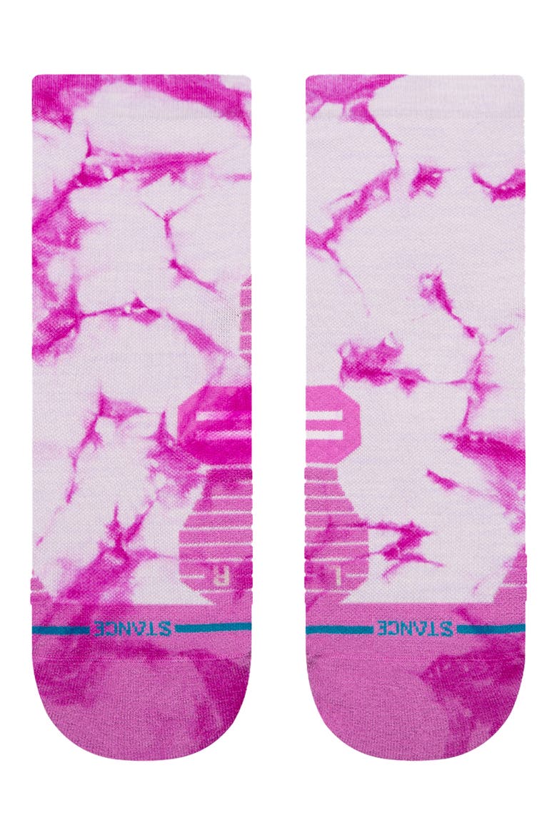 Aria Quarter Socks, Alternate, color, BERRY