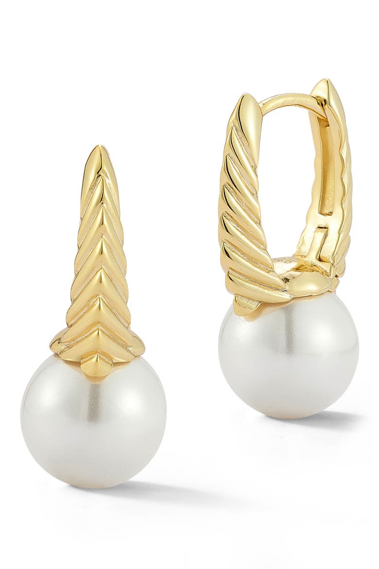 10-10.5mm Cultured Pearl Huggie Hoop Earrings, Main, color, GOLD
