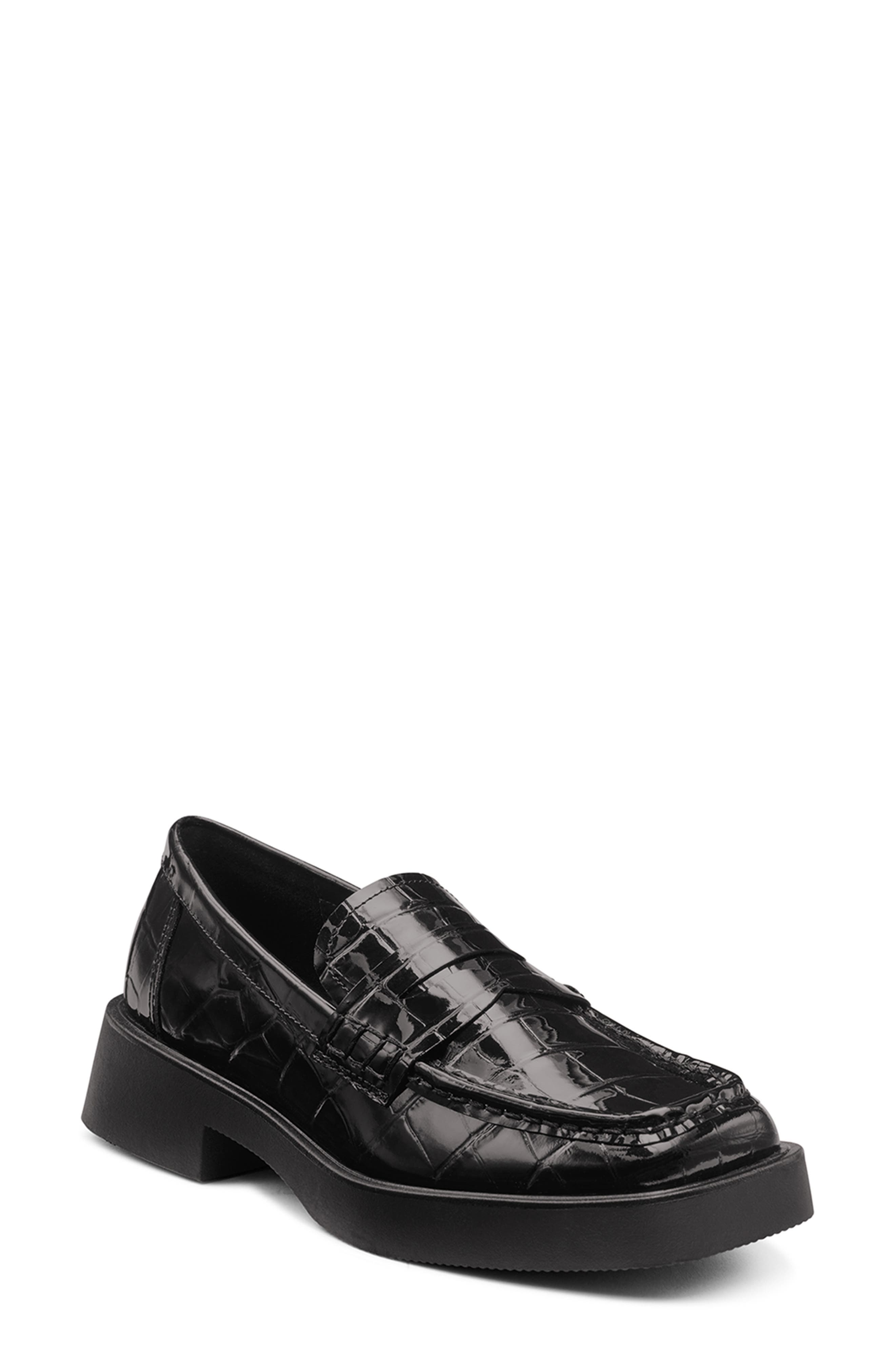 G.H.BASS Bowery Croc Embossed Loafer