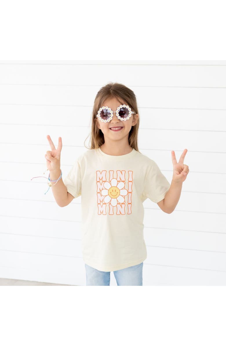 Sweet Wink Mini Daisy Short Sleeve T-Shirt, Alternate, color, Natural