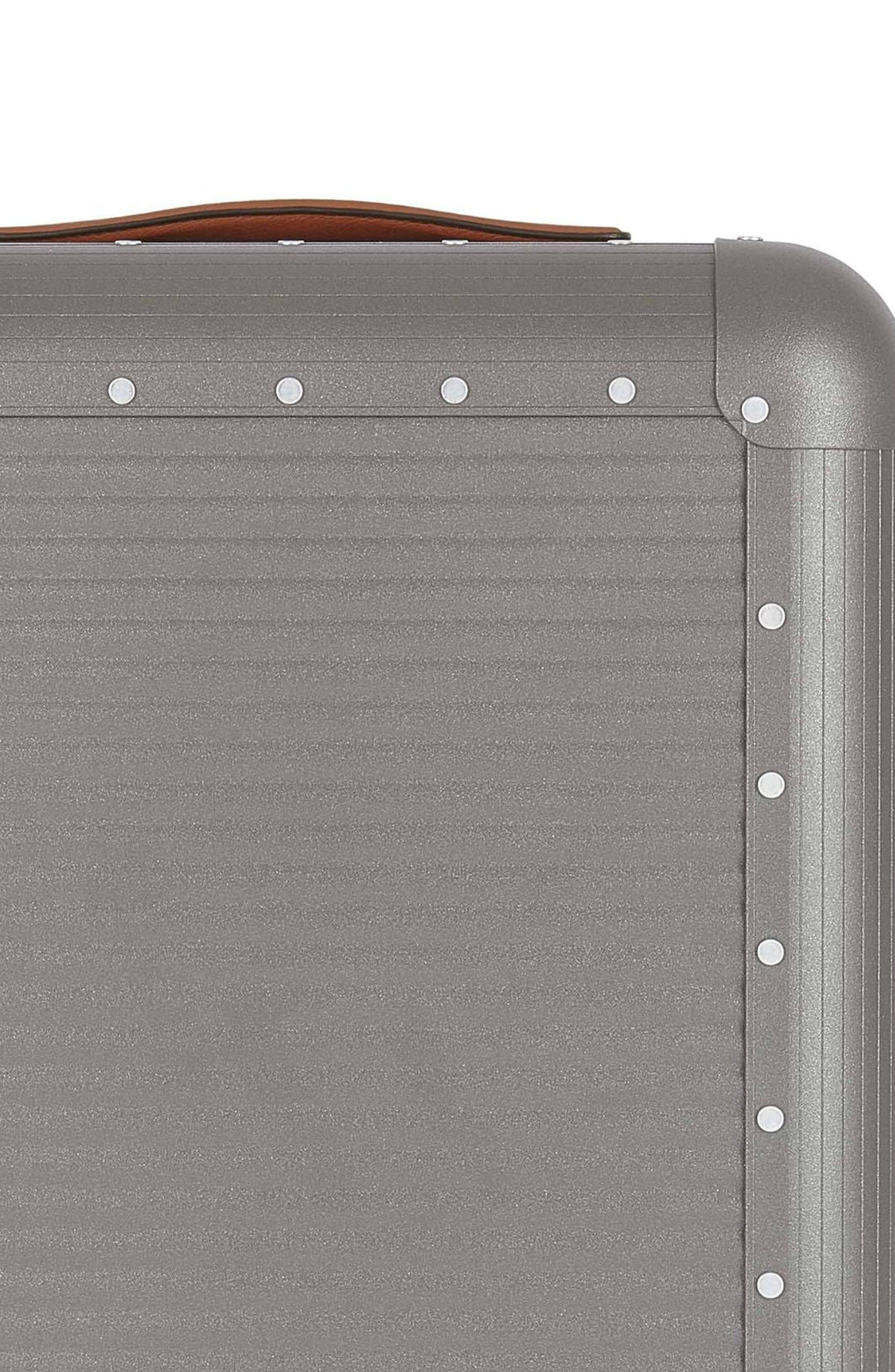 FPM - Fabbrica Pelletterie Milano - US Bank Light Spinner 55M Suitcase, Alternate, color, Steel Grey