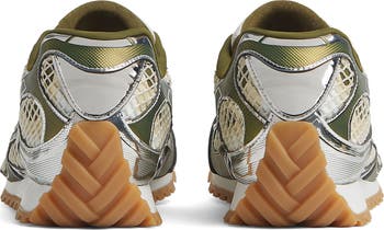 Orbit Low Top Sneaker