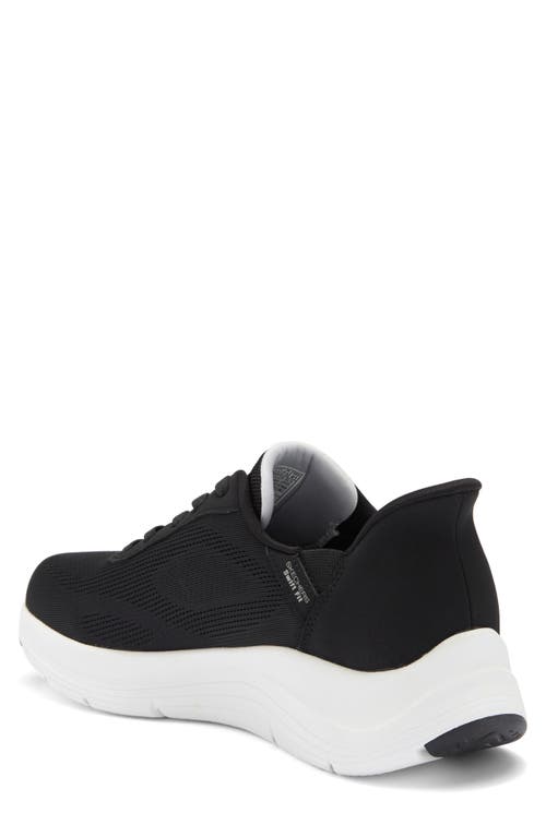 Skechers Arch Comfort Swift Fit Sneaker In Black