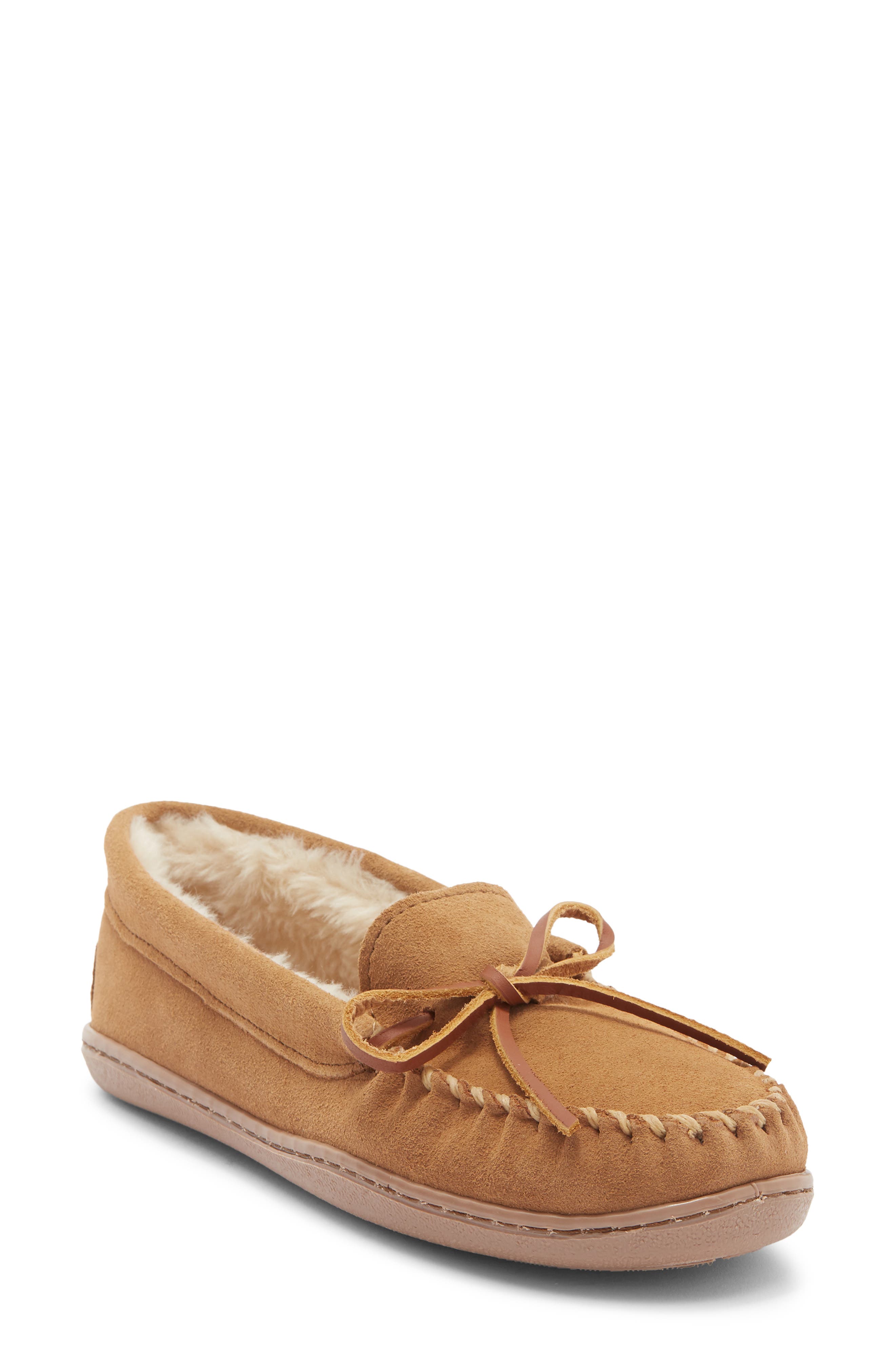 Minnetonka Suede Faux Fur Slipper