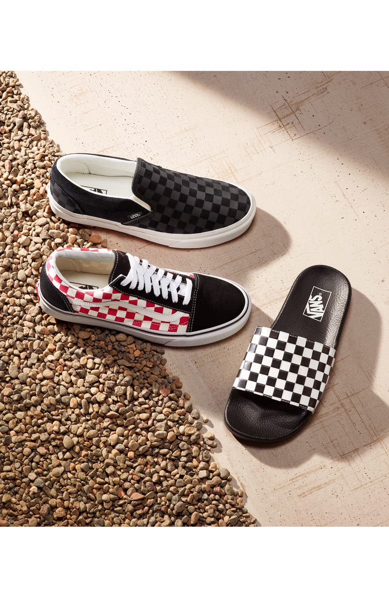 Vans Old Skool Sneaker, Alternate, color,