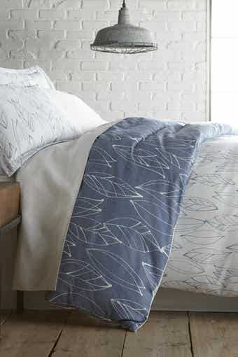 SOUTHSHORE FINE LINENS Premium Collection Ultra-Soft Modern Duvet Cover Sets - Modern Foliage