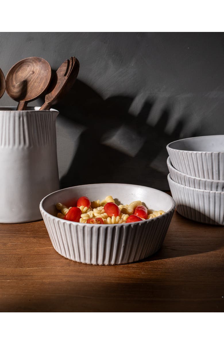 Une Vie Nomade Cloud Lines Pasta Bowl - Set of 4, Alternate, color, White
