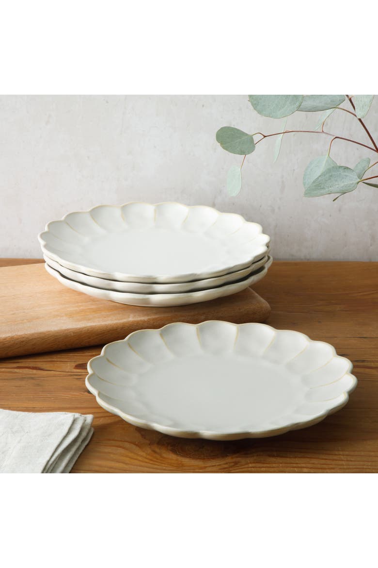 Yuelu Bloom 10.75 Inch Embossed Scallop Dinner Plates Set of 4, Alternate, color, Jasmine White