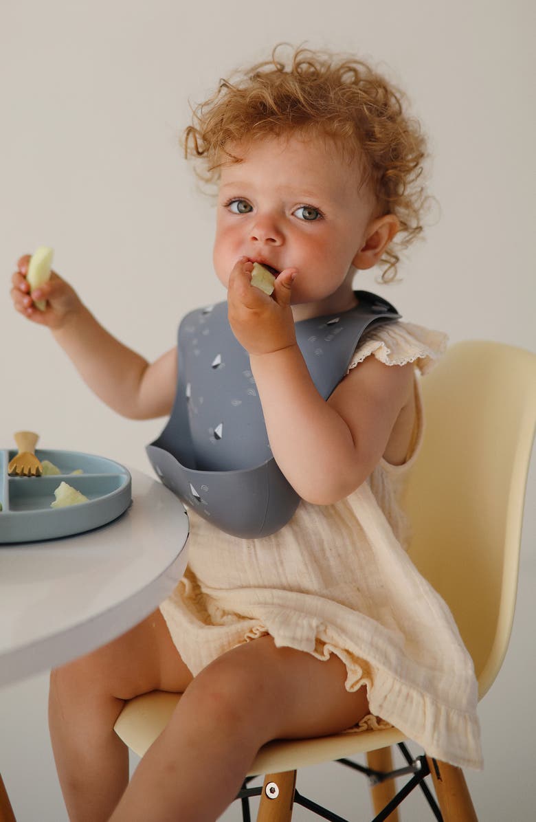 Mushie Silicone Bib, Alternate, color, Boats