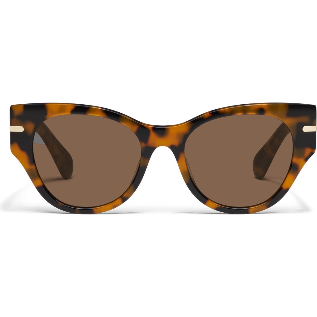 Quay Chit Chat In Pebble Tort/brown