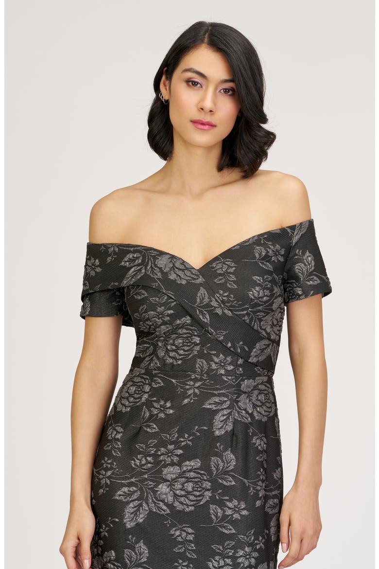 Rosalina Floral Jacquard Mermaid Gown, Alternate, color, BLACK/ SILVER